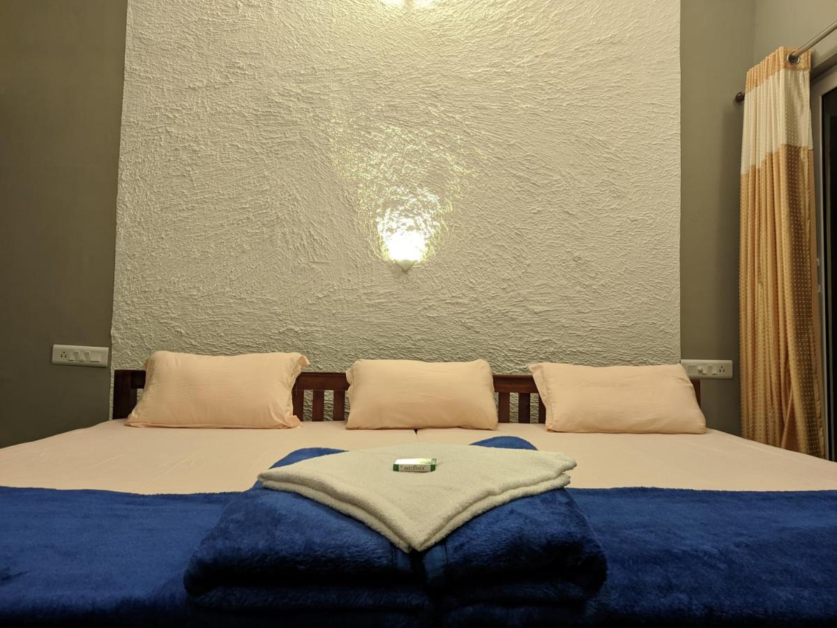 Riverbench Homestay Munnar Anaviratty Exterior foto