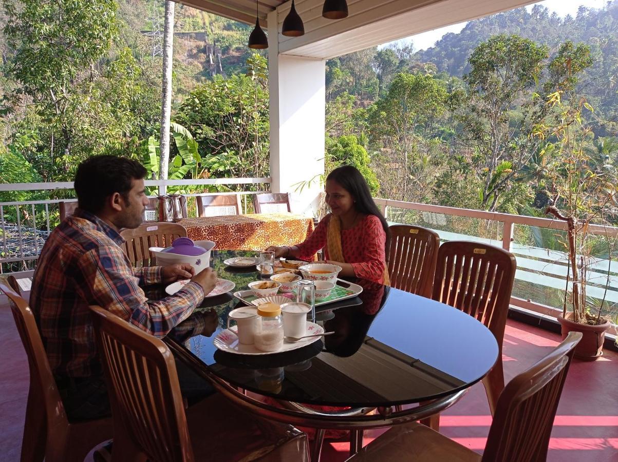 Riverbench Homestay Munnar Anaviratty Exterior foto